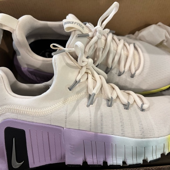 Nike White and Lavender Athletic Shoes - Picture 3 of 5